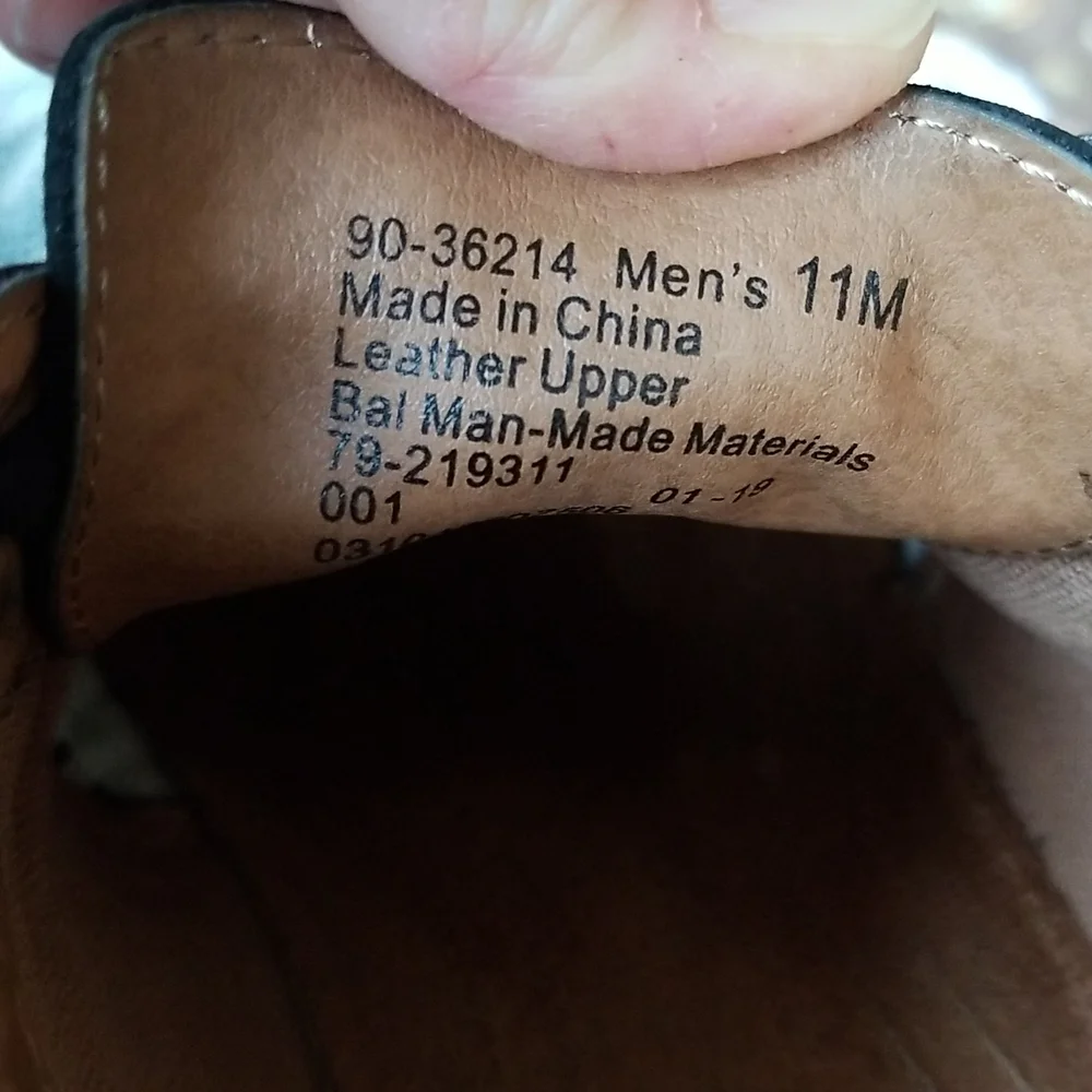 DOCKERS MEN'S BLACK OXFORD, 11 M - Picture 2 of 12